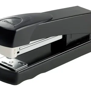 Grapadora rexel meteor metalica capacidad de grapado 20 hojas usa grapas 24/6 y 26/6 color negro Envío Gratis