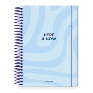 Agenda espiral antartik here and now A5+ 2026 día página azul claro papel 80g fsc A Buen Precio